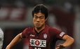 相手ボールへプレッシャーをかける大屋翼選手