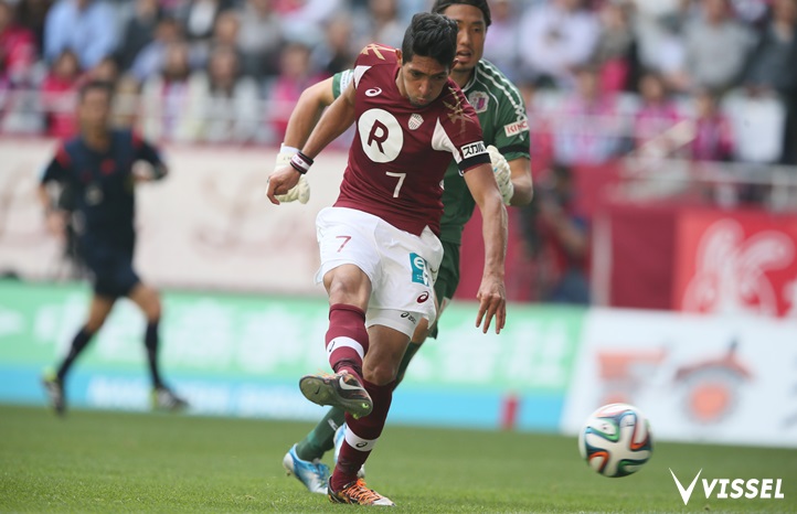 ペドロ ジュニオール選手が相手GKも交わして先制点を奪う！