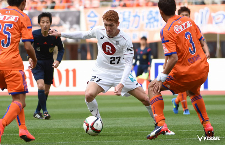 積極的にドリブルでアクセントをつくったフェフージン選手