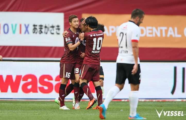 84分、渡邉千真選手の同点ゴールが決まる