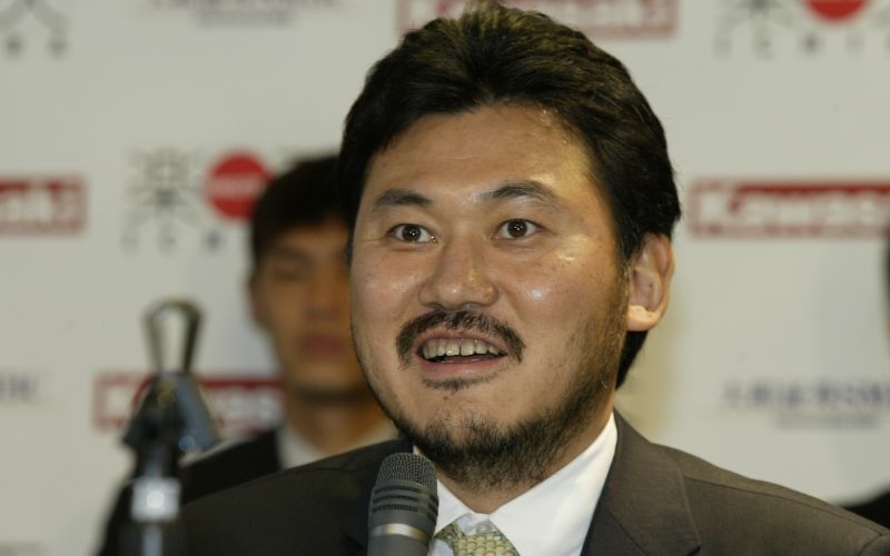 2004 history 画像