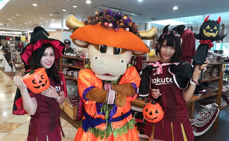 ヴィッセル神戸 ニュース レポート オフィシャルグッズショップハーバーランド店 にてハロウィンイベント パンプキンモーヴィを探せ 18 ハロウィンvガラ 開催のお知らせ