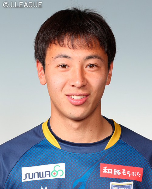 安達 秀都