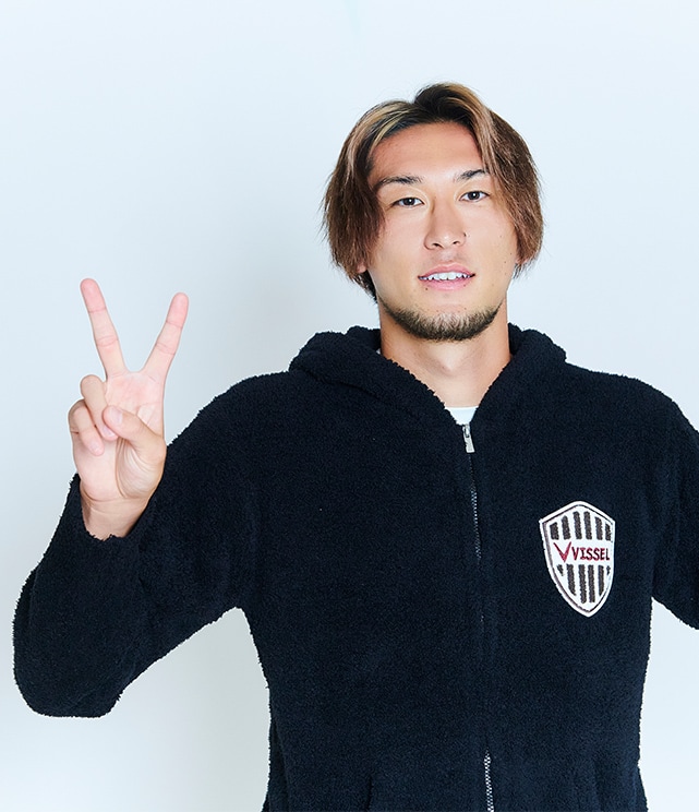 【GELATO PIQUE｜VISSEL KOBE】ロゴパーカー（Black）